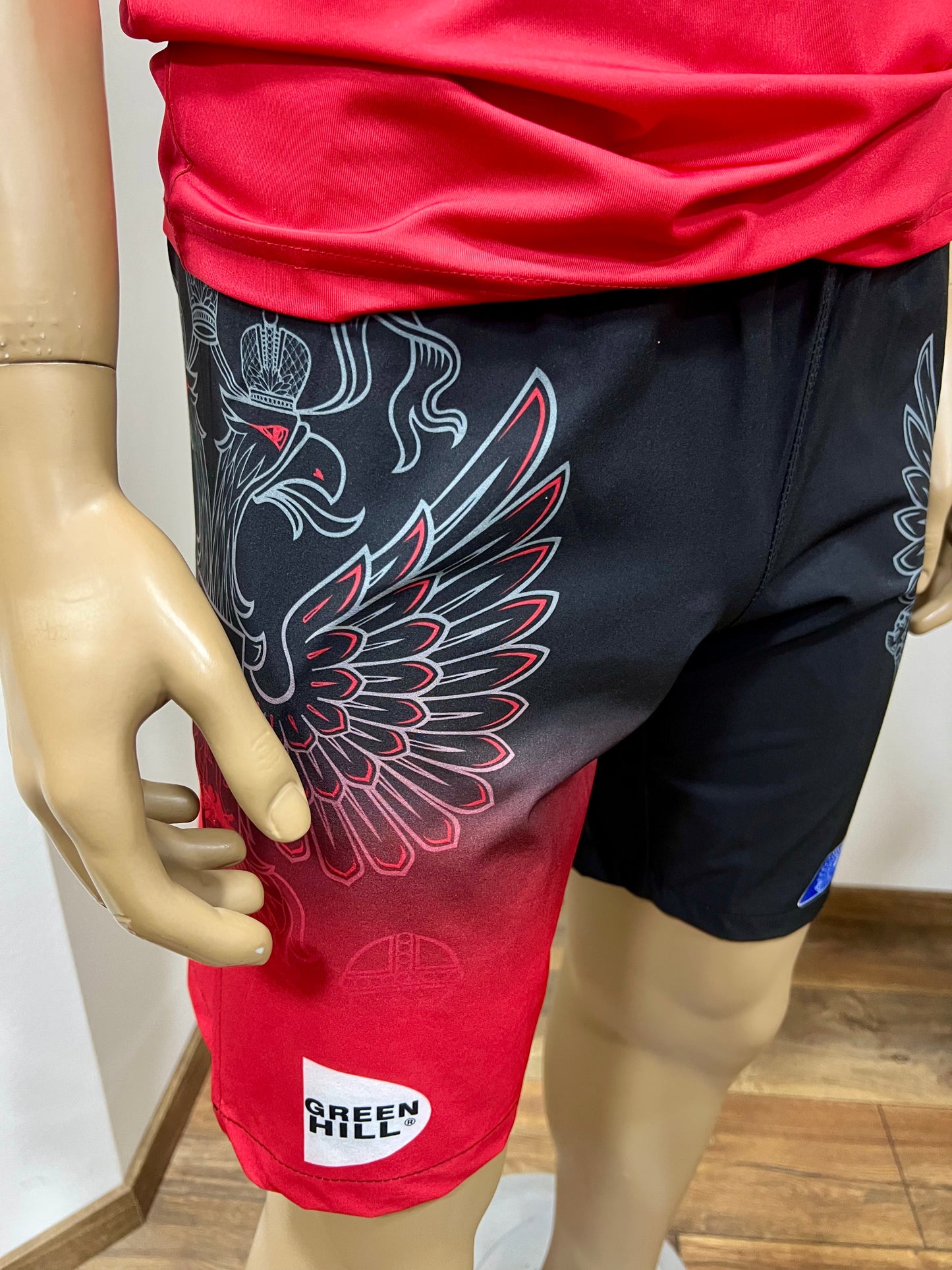 "GREEN HILL"UFC MMA Team •RUSSIA• Set (T-Shirt+Shorts) Schwarz/Rot