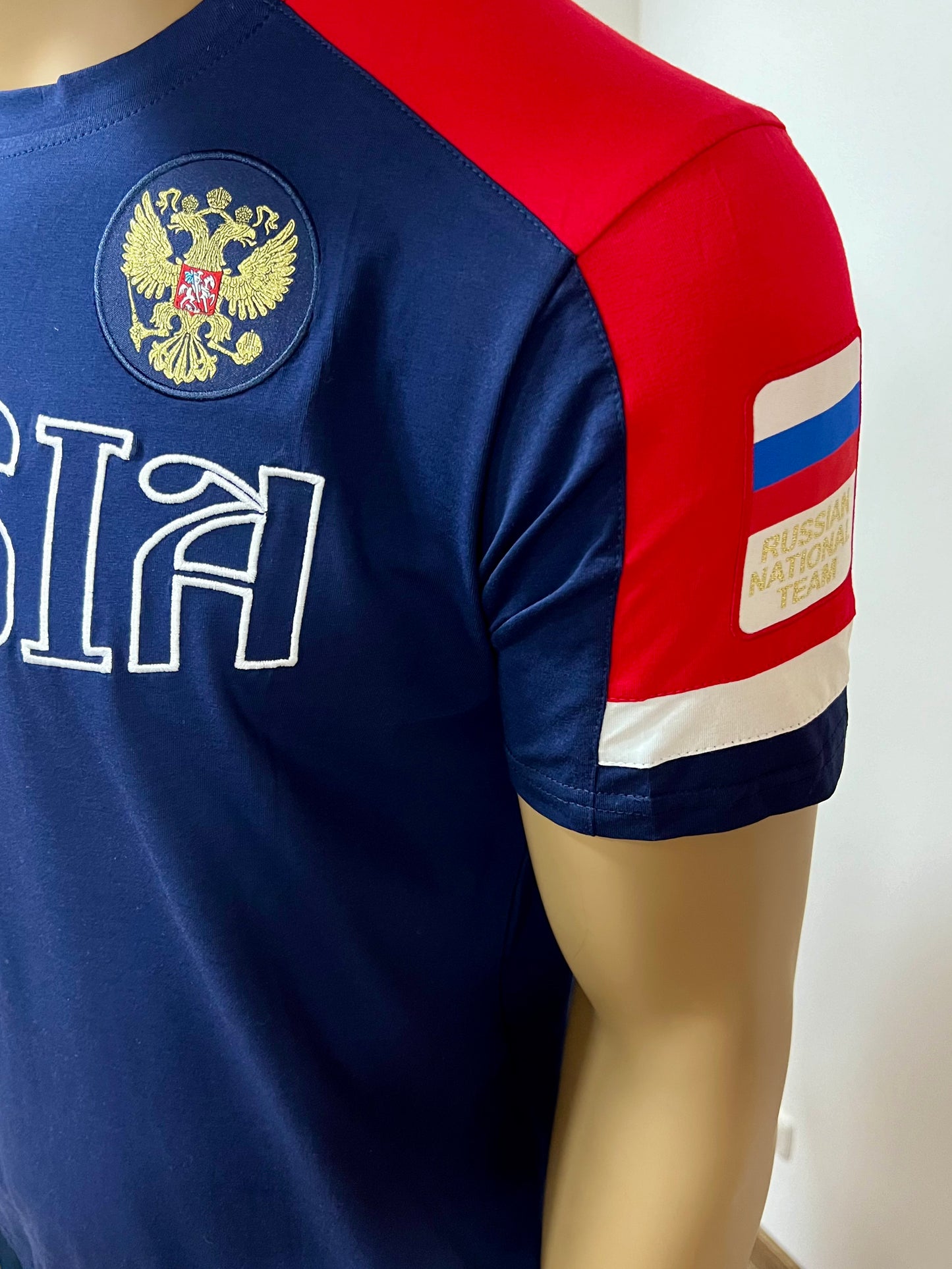 FORWARD T-Shirt blau/rot mit Wappen