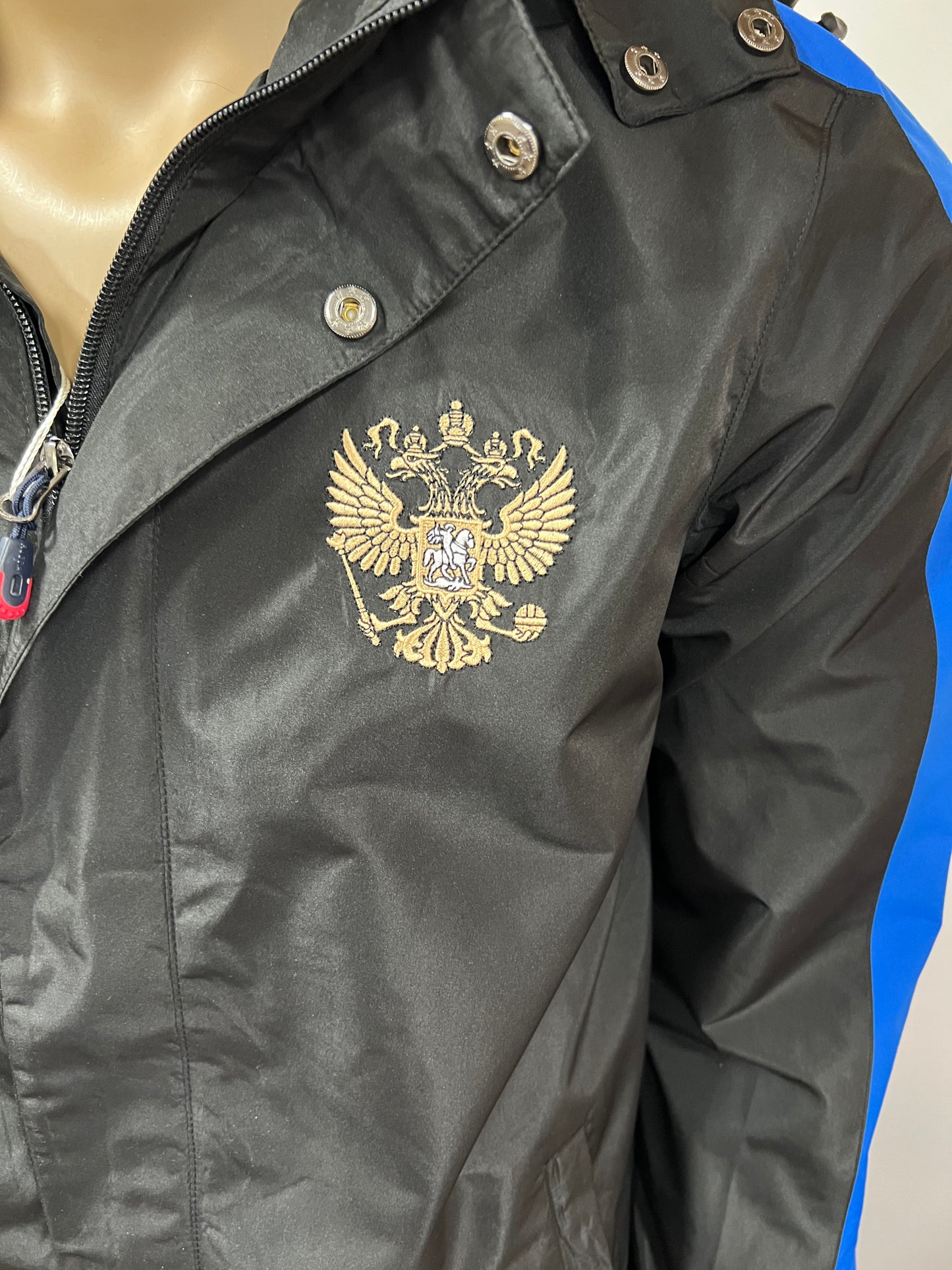 ASICS Wind-Jacke Team "RUSSIA" UNISEX Schwarz