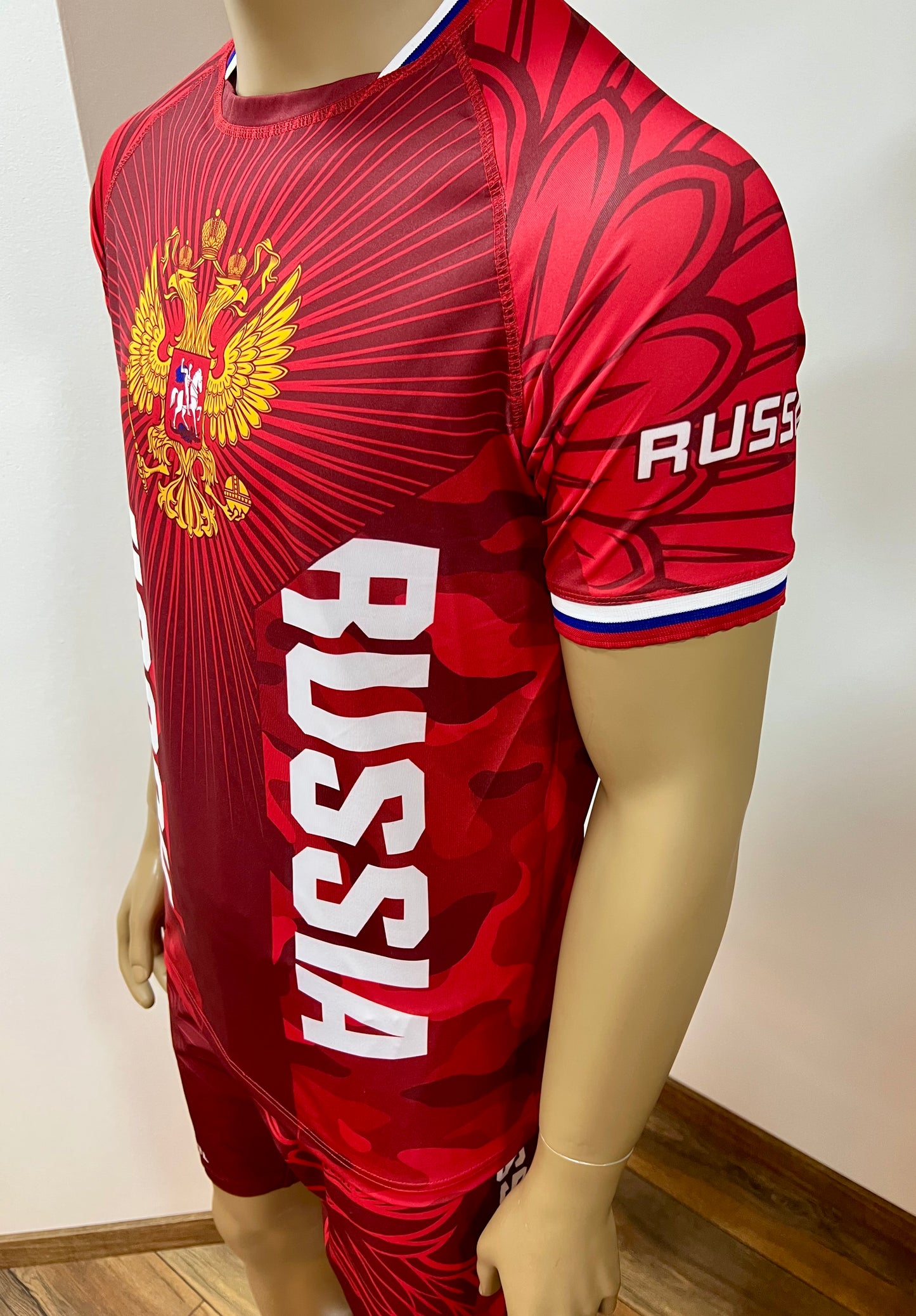 UFC MMA Team •RUSSIA• Set (T-Shirt+Shorts) Rot