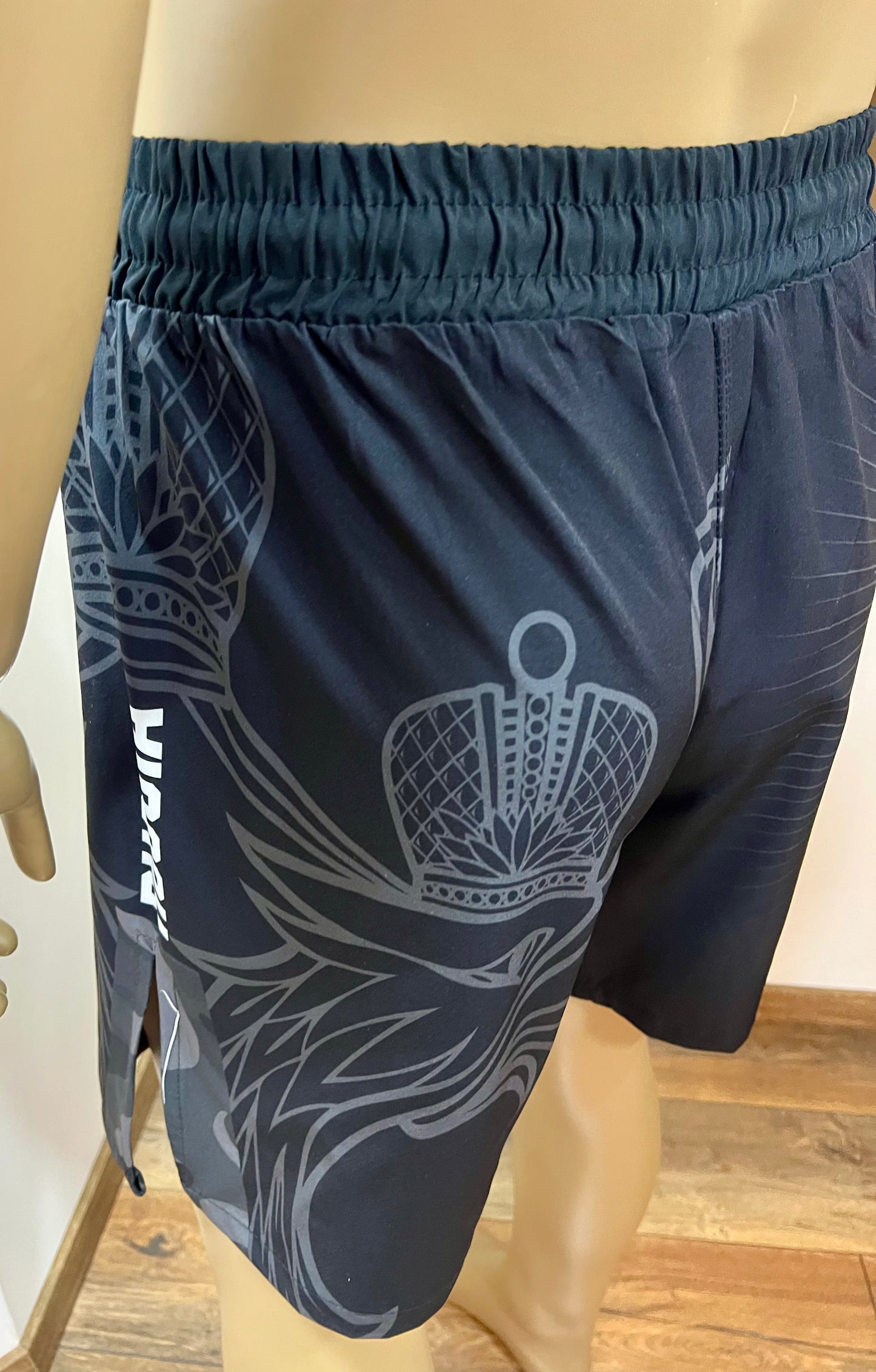 UFC MMA Team •RUSSIA• Set (T-Shirt+Shorts) Schwarz